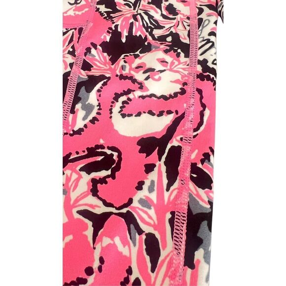 Lilly Pulitzer Women Size XXS Weekender Pink Panda Hanging with my Boo Leggings - Picture 3 of 13